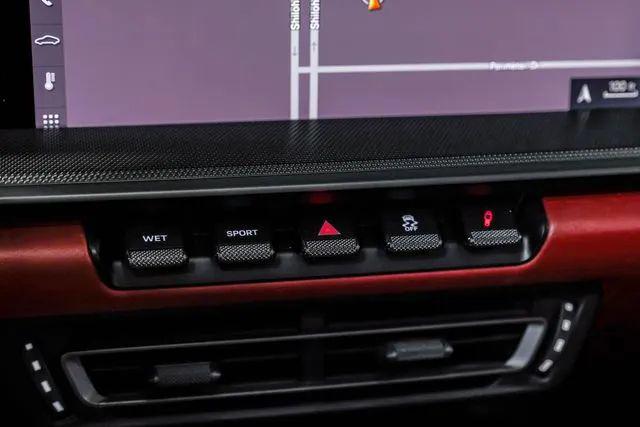 2020 Porsche 911 Carrera 4