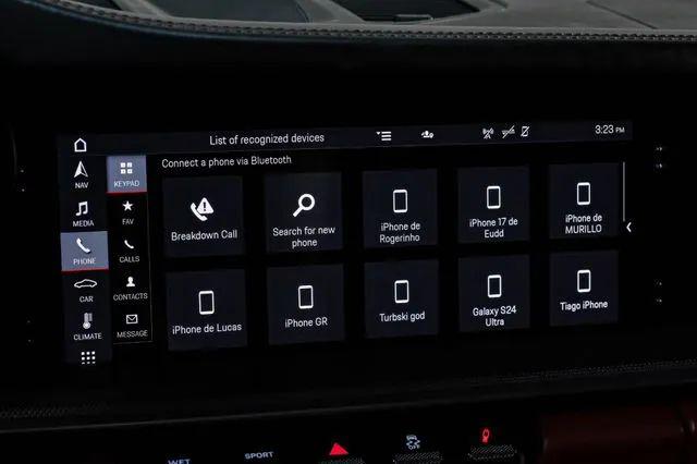 2020 Porsche 911 Carrera 4