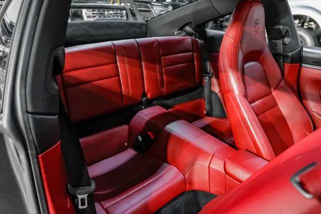 2020 Porsche 911 Carrera 4