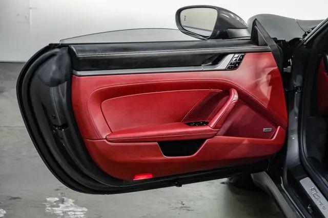 2020 Porsche 911 Carrera 4