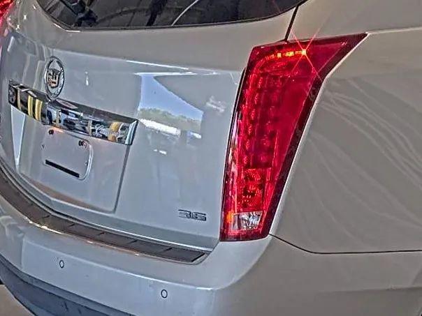 2016 Cadillac SRX Luxury Collection