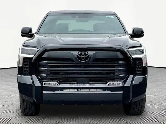 2026 Toyota Tundra Limited CrewMax 5.5' Bed