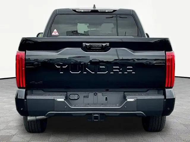 2026 Toyota Tundra Limited CrewMax 5.5' Bed