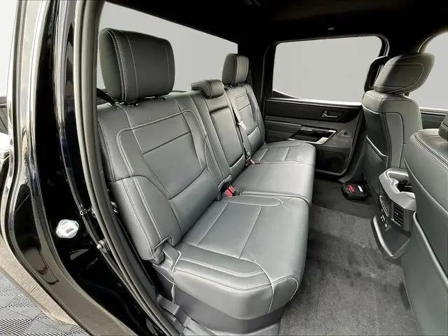 2026 Toyota Tundra Limited CrewMax 5.5' Bed