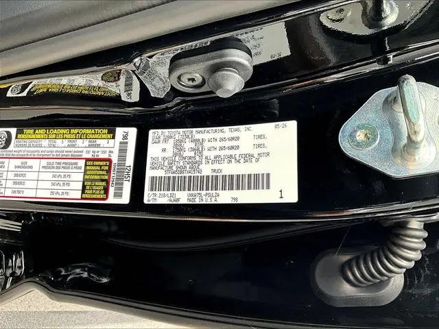 2026 Toyota Tundra Limited CrewMax 5.5' Bed