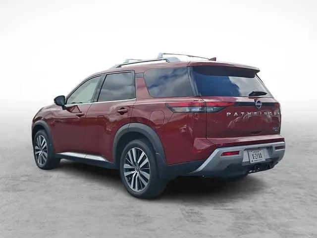 2022 Nissan Pathfinder Platinum 4WD
