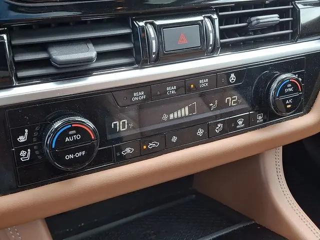 2022 Nissan Pathfinder Platinum 4WD
