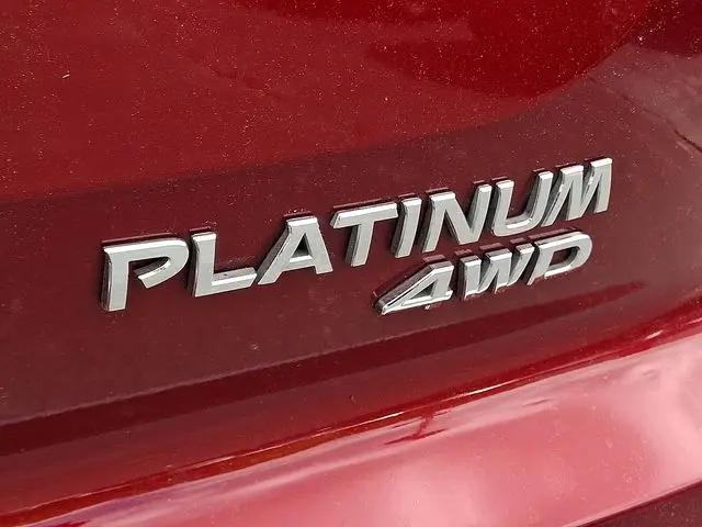 2022 Nissan Pathfinder Platinum 4WD