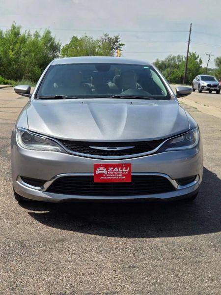 2017 Chrysler 200 Limited Platinum