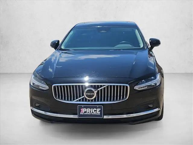 2023 Volvo S90 B6 Plus