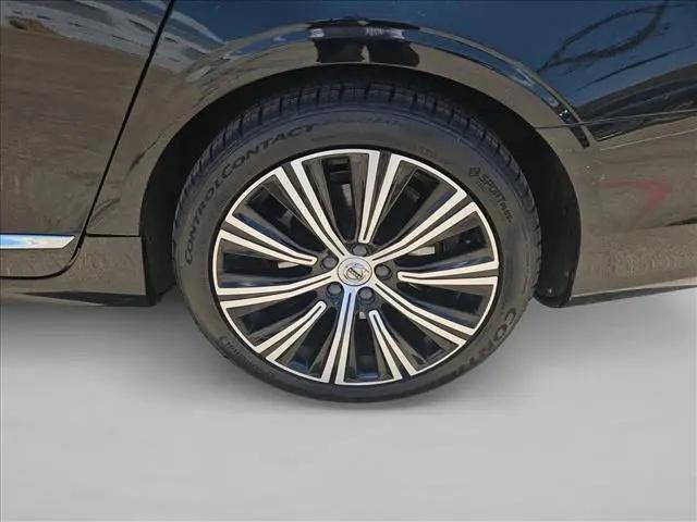 2023 Volvo S90 B6 Plus