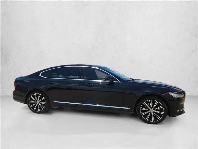 2023 Volvo S90 B6 Plus