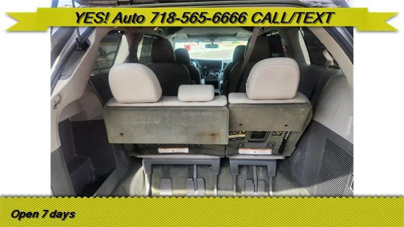 2015 Toyota Sienna XLE 7 Passenger