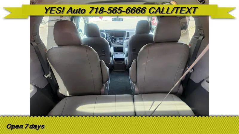 2015 Toyota Sienna XLE 7 Passenger