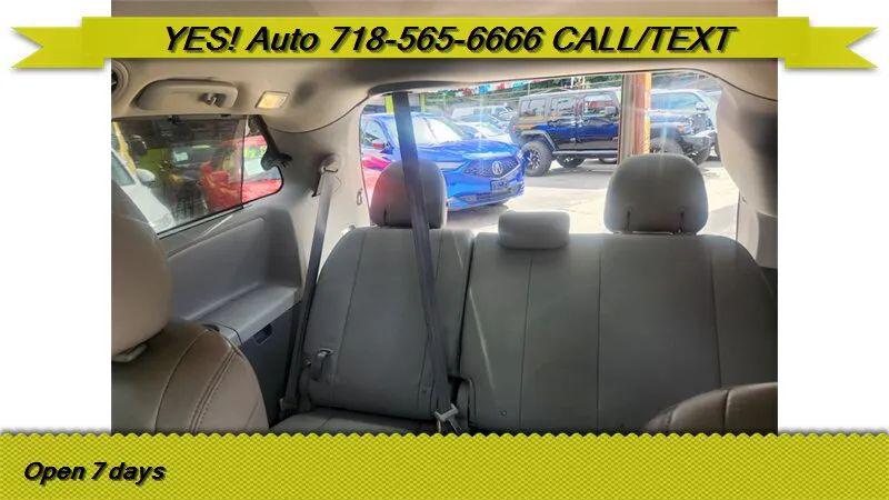 2015 Toyota Sienna XLE 7 Passenger