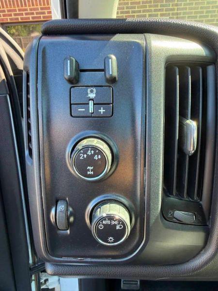 2015 Chevrolet Silverado 3500HD WT