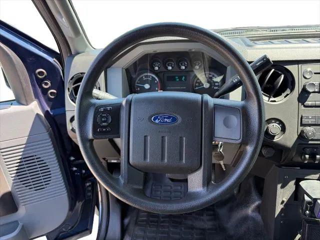 2013 Ford F-450 Base