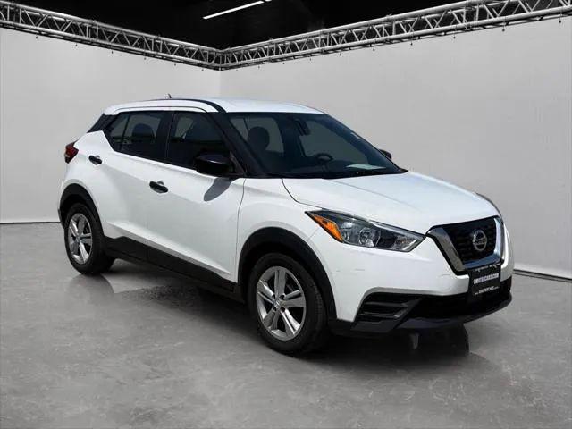2020 Nissan Kicks S Xtronic CVT