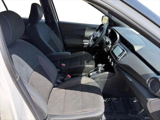 2020 Nissan Kicks S Xtronic CVT
