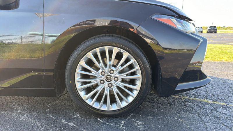 2021 Toyota Avalon Limited