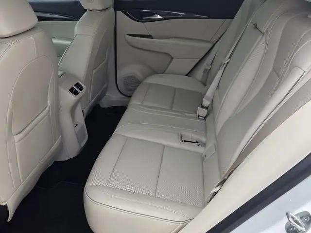 2021 Buick Envision FWD Essence