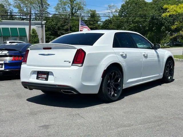 2019 Chrysler 300 300S