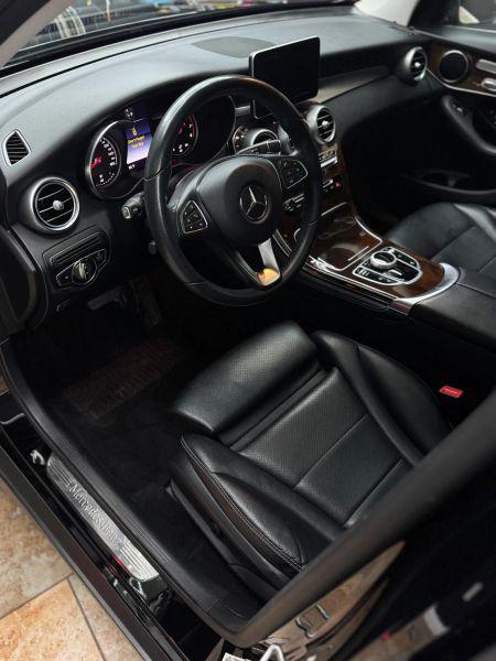 2017 Mercedes-Benz GLC 300