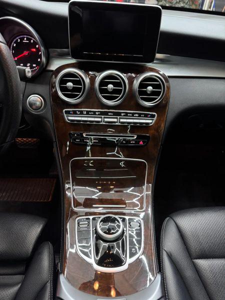 2017 Mercedes-Benz GLC 300