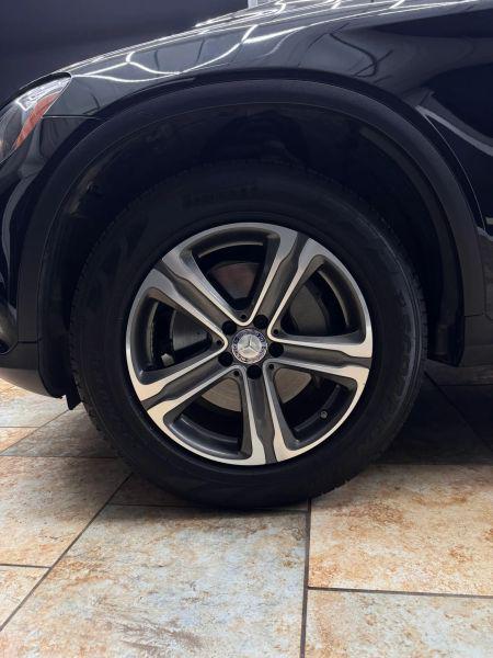 2017 Mercedes-Benz GLC 300