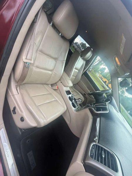 2017 Jeep Grand Cherokee Limited 4x2