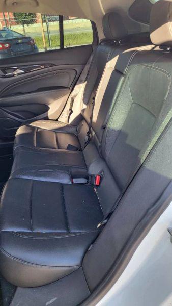2018 Buick Regal Sportback Essence