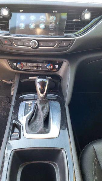 2018 Buick Regal Sportback Essence
