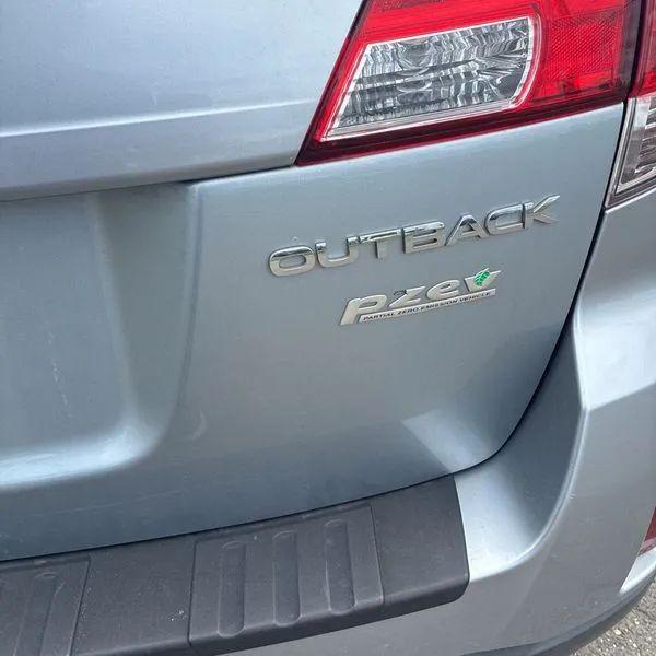 2013 Subaru Outback 2.5i Limited
