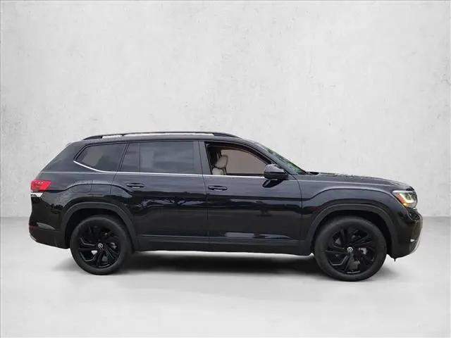 2022 Volkswagen Atlas 3.6L V6 SE w/Technology