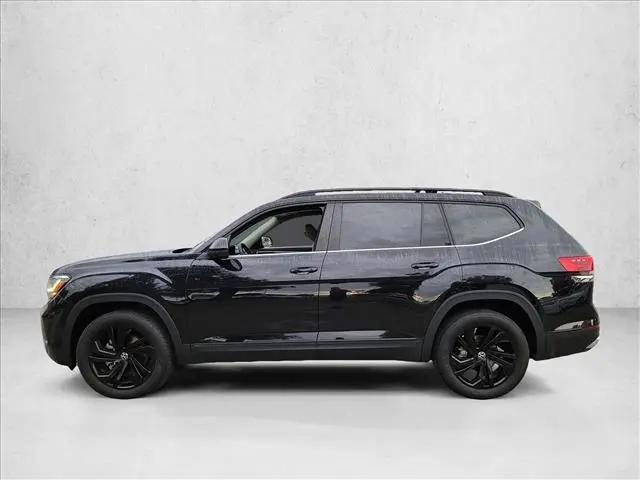 2022 Volkswagen Atlas 3.6L V6 SE w/Technology