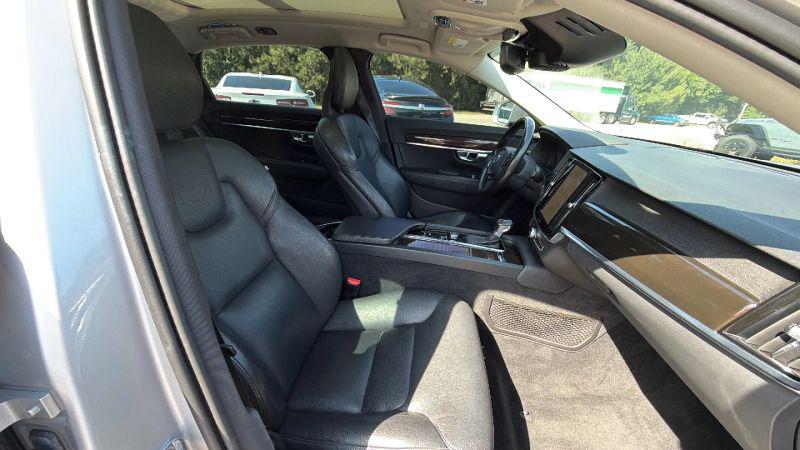 2018 Volvo S90 T5 Momentum