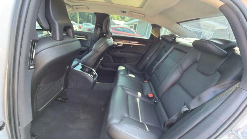 2018 Volvo S90 T5 Momentum