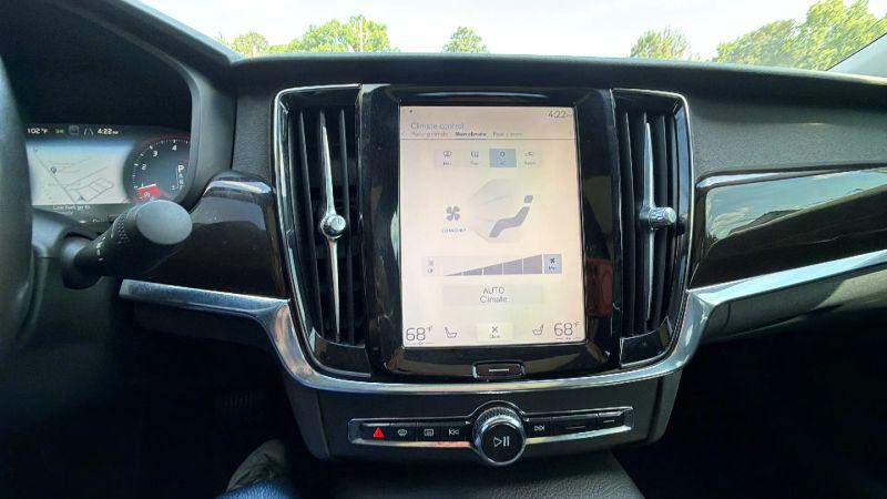 2018 Volvo S90 T5 Momentum