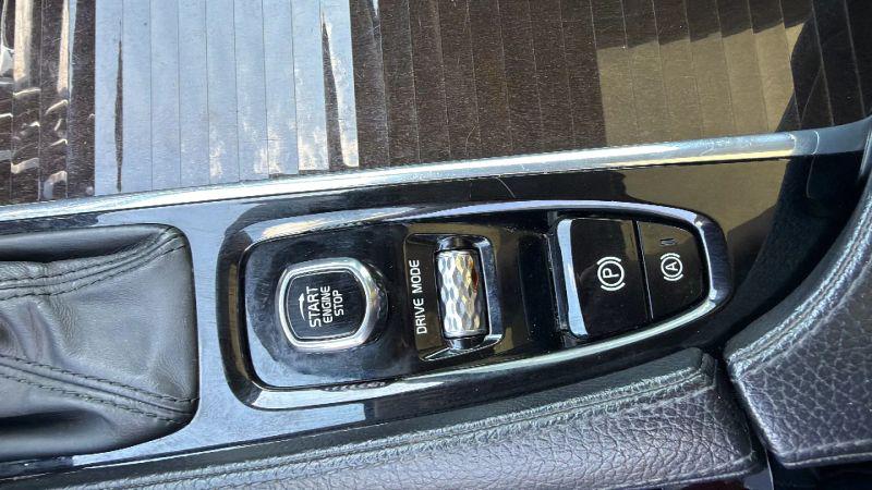 2018 Volvo S90 T5 Momentum