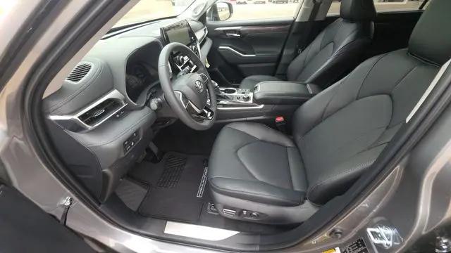 2026 Toyota Highlander Limited
