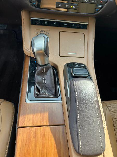 2016 Lexus ES 350 350