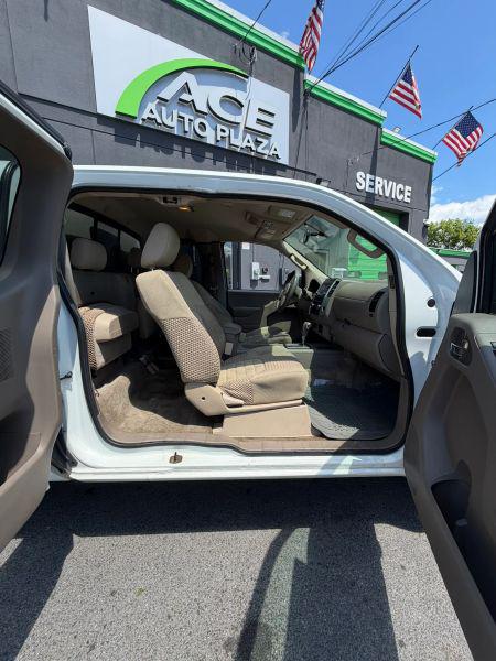 2015 Nissan Frontier SV