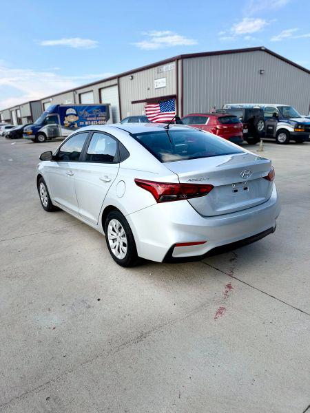 2020 Hyundai Accent SE