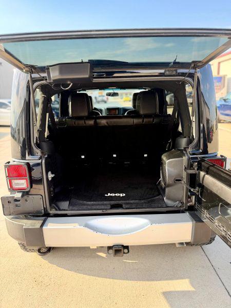 2013 Jeep Wrangler Unlimited Sahara