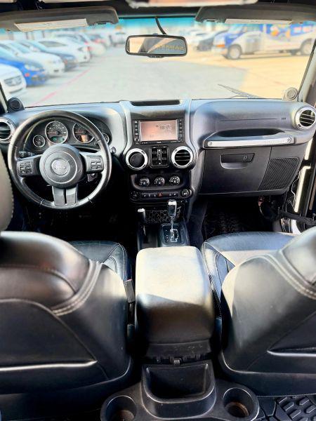 2013 Jeep Wrangler Unlimited Sahara