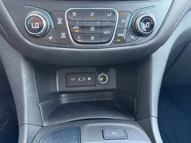 2023 Chevrolet Equinox FWD RS