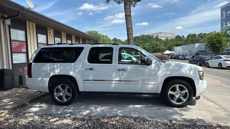 2014 Chevrolet Suburban LTZ