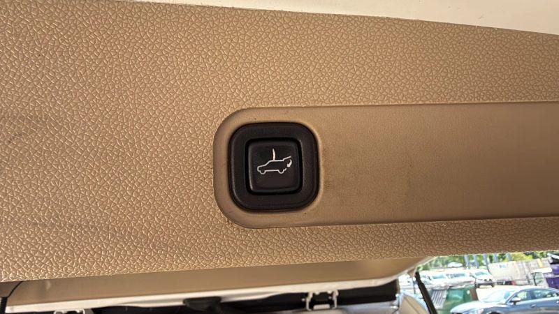 2014 Chevrolet Suburban LTZ