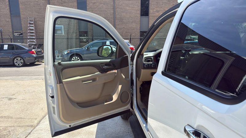 2014 Chevrolet Suburban LTZ