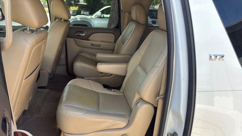 2014 Chevrolet Suburban LTZ